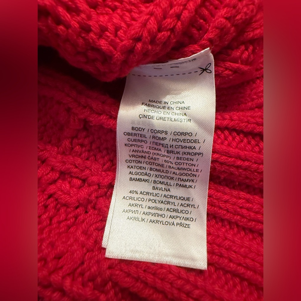 Red Cable Knit Sweater - Picture 8 of 8